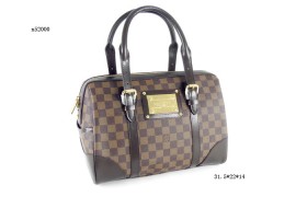 LV5200Damier Handheld Bag