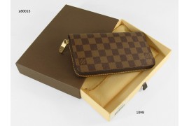 LV60015 Damier Handheld Zipped Purse