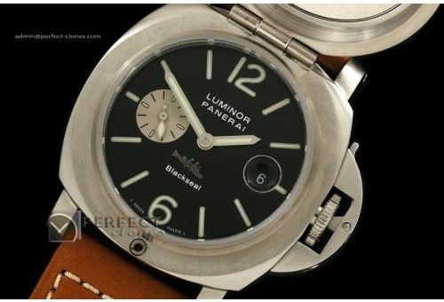 PN07601 Pam 076 Black Seal Limited Ed 44mm Auto - Free Shipping