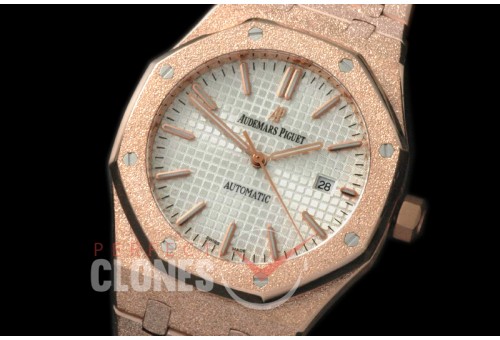 AP15410-111 AP154010 Royal Oak Frosted RG/RG White Asian 2813 / 3120