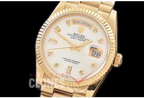 R36DDF-117 BP 128238 2019 DayDate YG/YG Fluted/President MOP White Diamonds A-2836