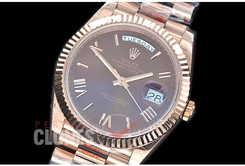 R40DDR00226 GMF Daydate 40mm 228235 904 Steel RG/RG Fluted Bez Brown Roman A-2836