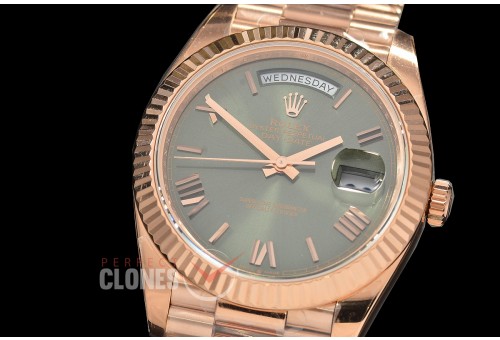 0.0 0 0 0 R40DDR00526 QF Extra Weighted Daydate 40mm 228238 904 Steel RG/RG Fluted Bez Olive Green Roman VR 3255