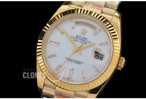0.0 0 0 0 R40DDF00517 QF Extra Weighted Daydate 40mm 228238 904 Steel YG/YG Fluted Bez MOP White Baguet Diamonds VR 3255
