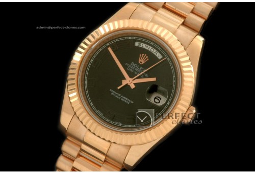 R41DDR01102 RG Pres Fluted Black Numeral Swiss Eta 2836-2 25J