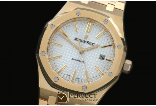 AP15400-211 Royal Oak 1540YG/YG White Jap M 9015