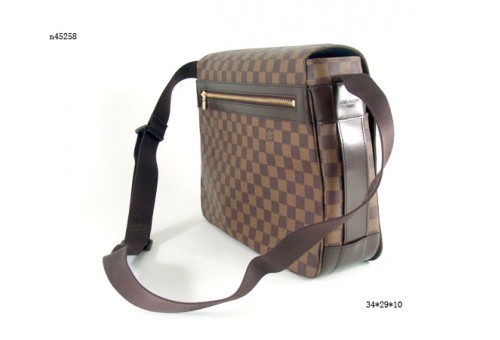 LV45258 Damier Messenger Bag