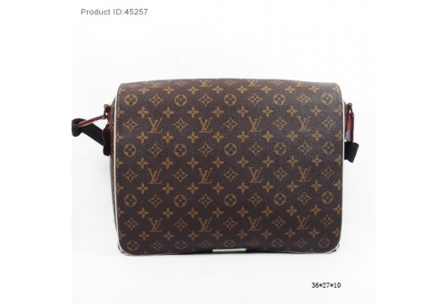 LV45257 Monogram Messenger/Shoulder Bag