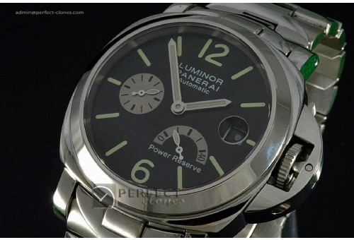 PN12402 Pam 124 In SS Bracelet, Working Power Reserve