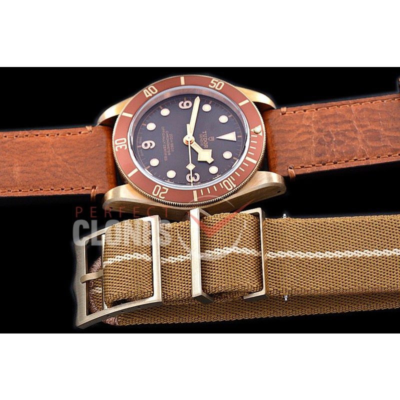 0 0 TU00088B Heritage Black Bay 79520BA Bronze/Brown Special Ed BR/LE Brown M-9015 - Free Nato Strap 