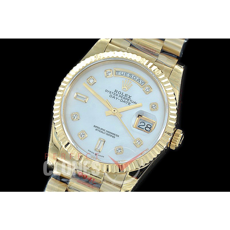 R36DDF-018 GMF 128238 2019 DayDate YG/YG Fluted/President MOP White Diamonds A-2836