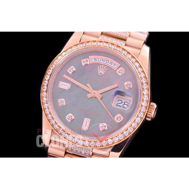 R36DDR-118D2 BP 128345RBR 2019 DayDate RG/RG Fluted/President MOP Black Diamonds A-2836