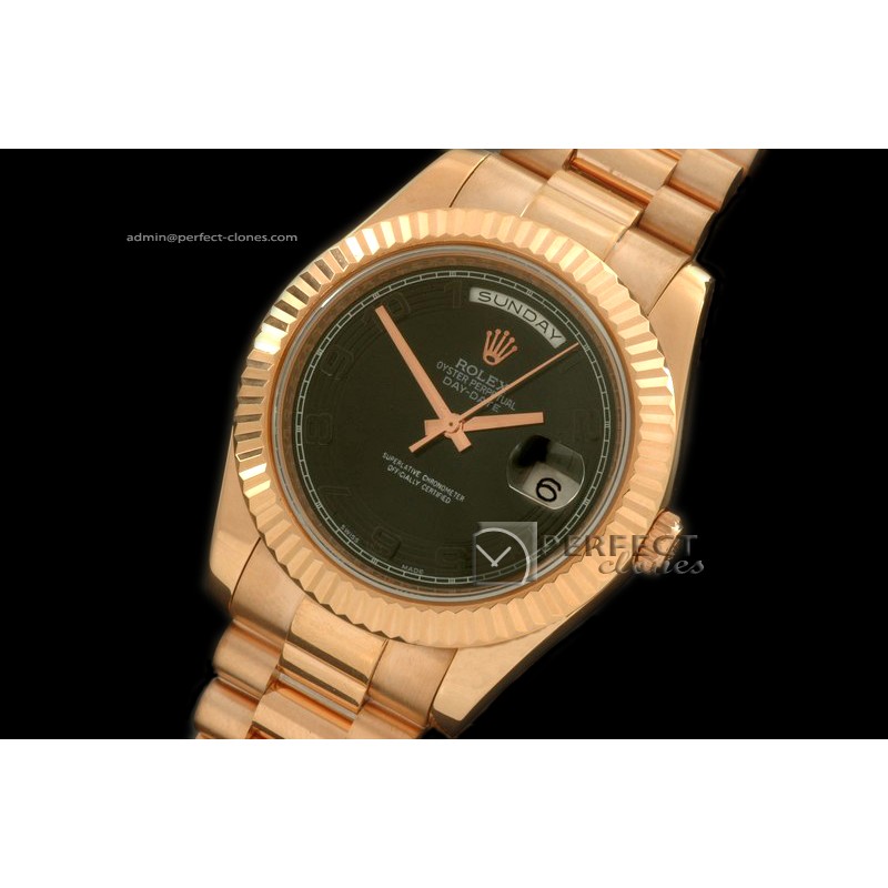 R41DDR01102 RG Pres Fluted Black Numeral Swiss Eta 2836-2 25J