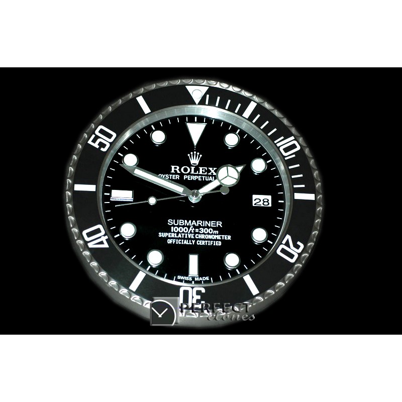 RLDC20011 Dealer Clock Submarina Style Swiss Quartz