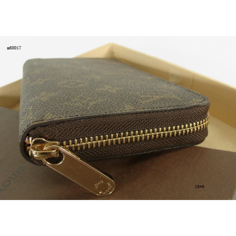 LV60017A Monogram Handheld Zipped Purse
