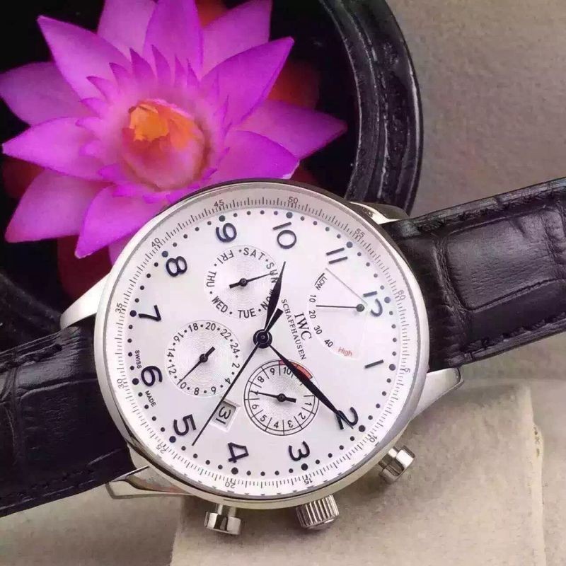 W-IW-PORT-081 Portofino Calender/Reserve SS/LE White M-9100